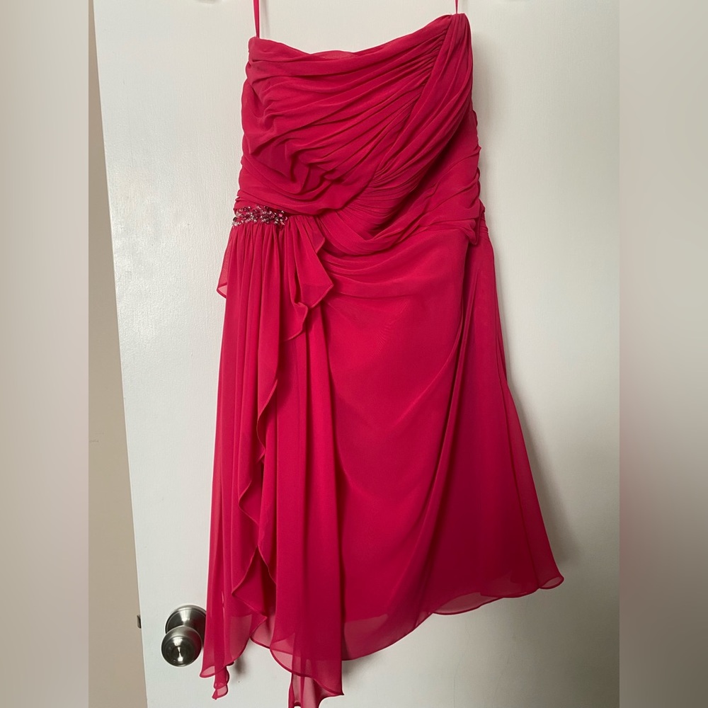 Bright pink strapless dress,